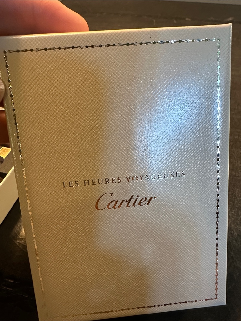 Cartier Les Heures Voyageuses Vial Set in Gold and Cream - Picture 10 of 13